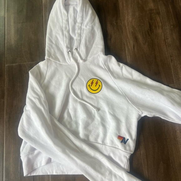 AV Nation cropped hoodie NWOT - Picture 4 of 6